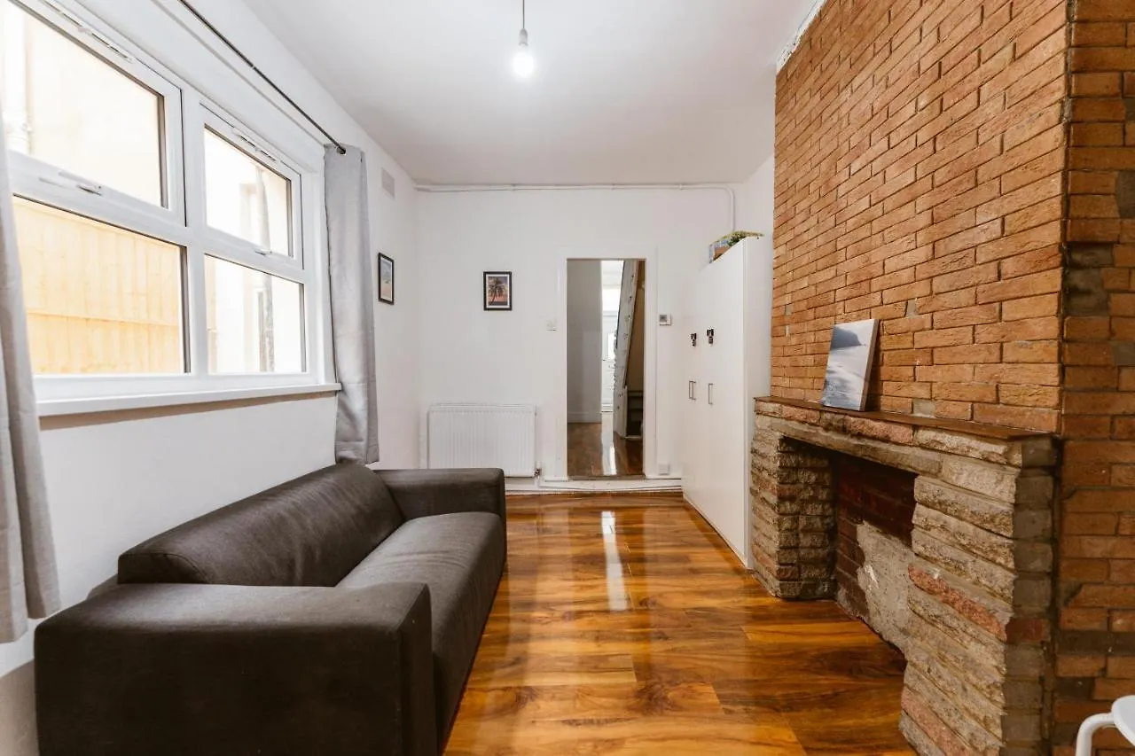 Great Rooms In Plaistow Londra Affittacamere